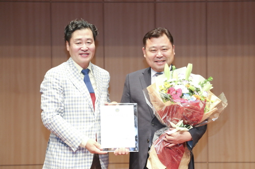 김태경 시흥시의회 의장,'2018 시정발전공로대상' 수상