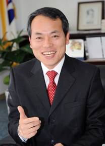 김윤식 시장 취임 5년. 시민들의 평가는?