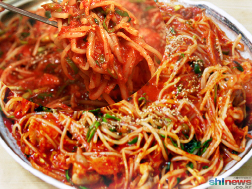 바다를 통째로.. 매콤하고 아삭한 해물찜,해물탕